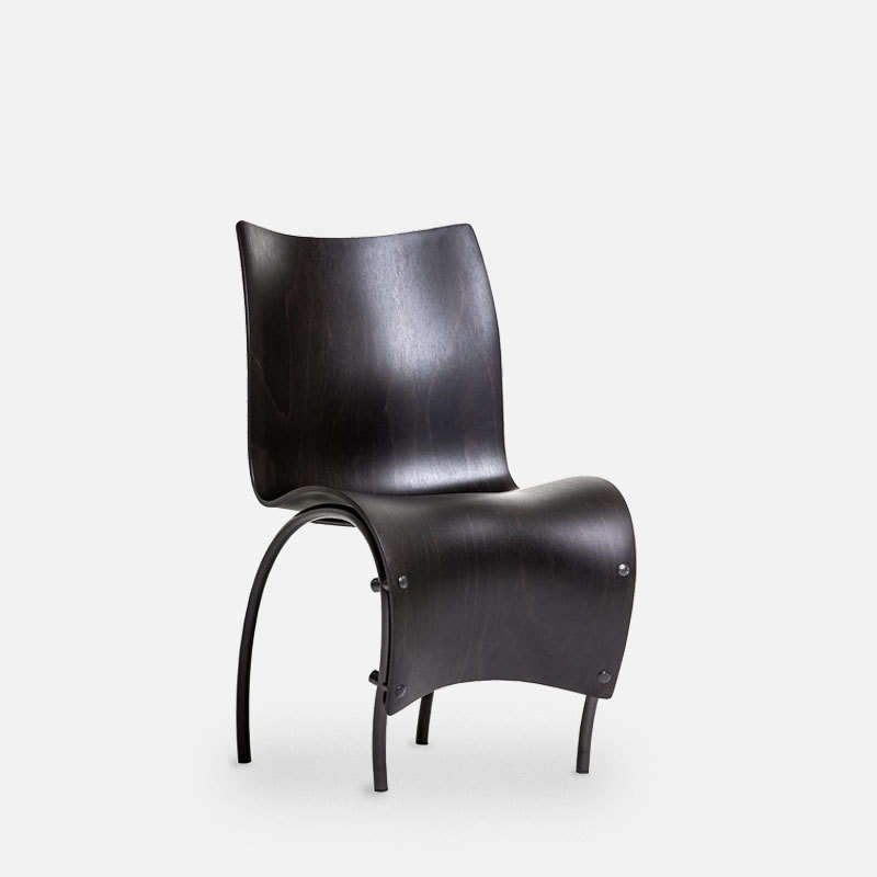 1 Skin Chair