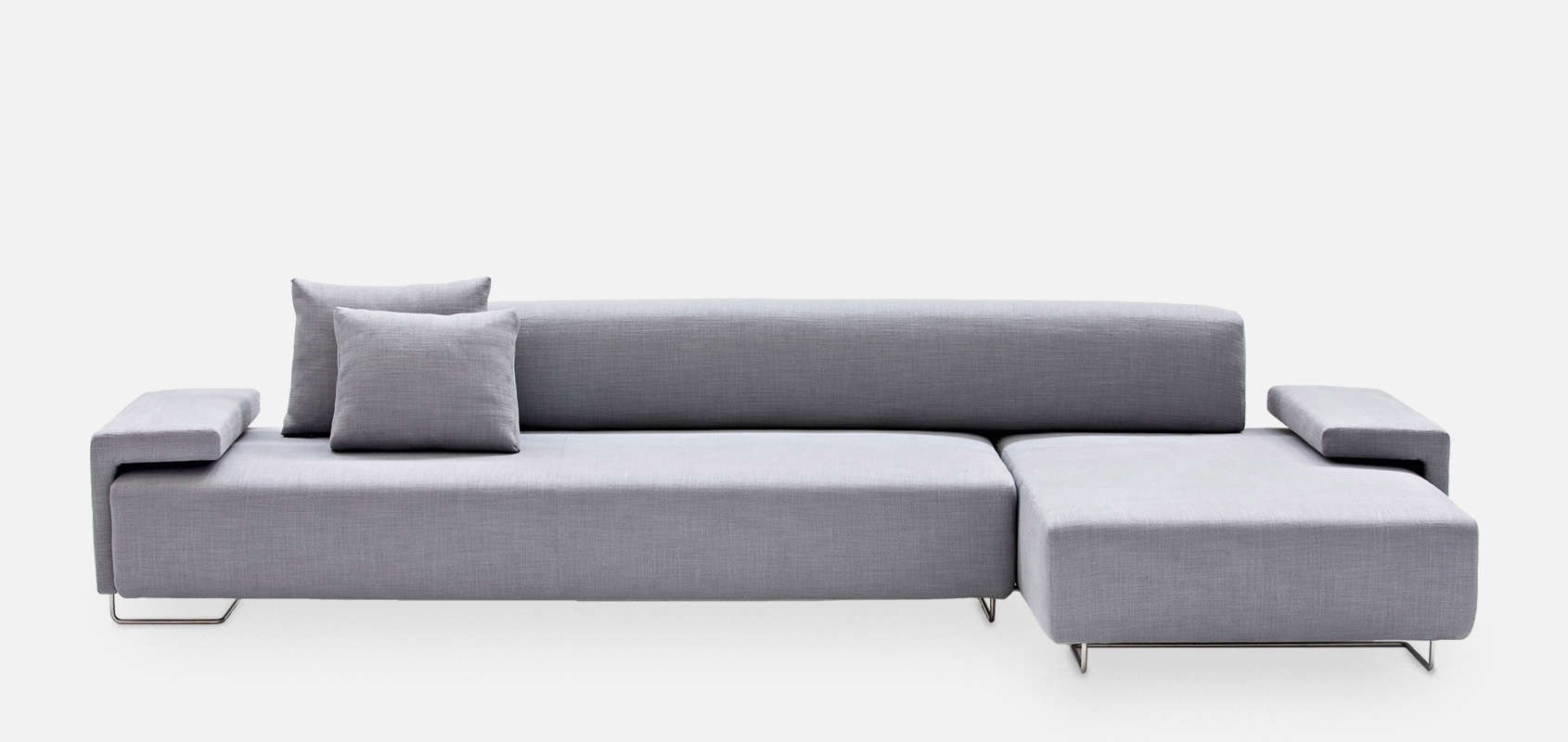 Lowland Sofa With Chaise