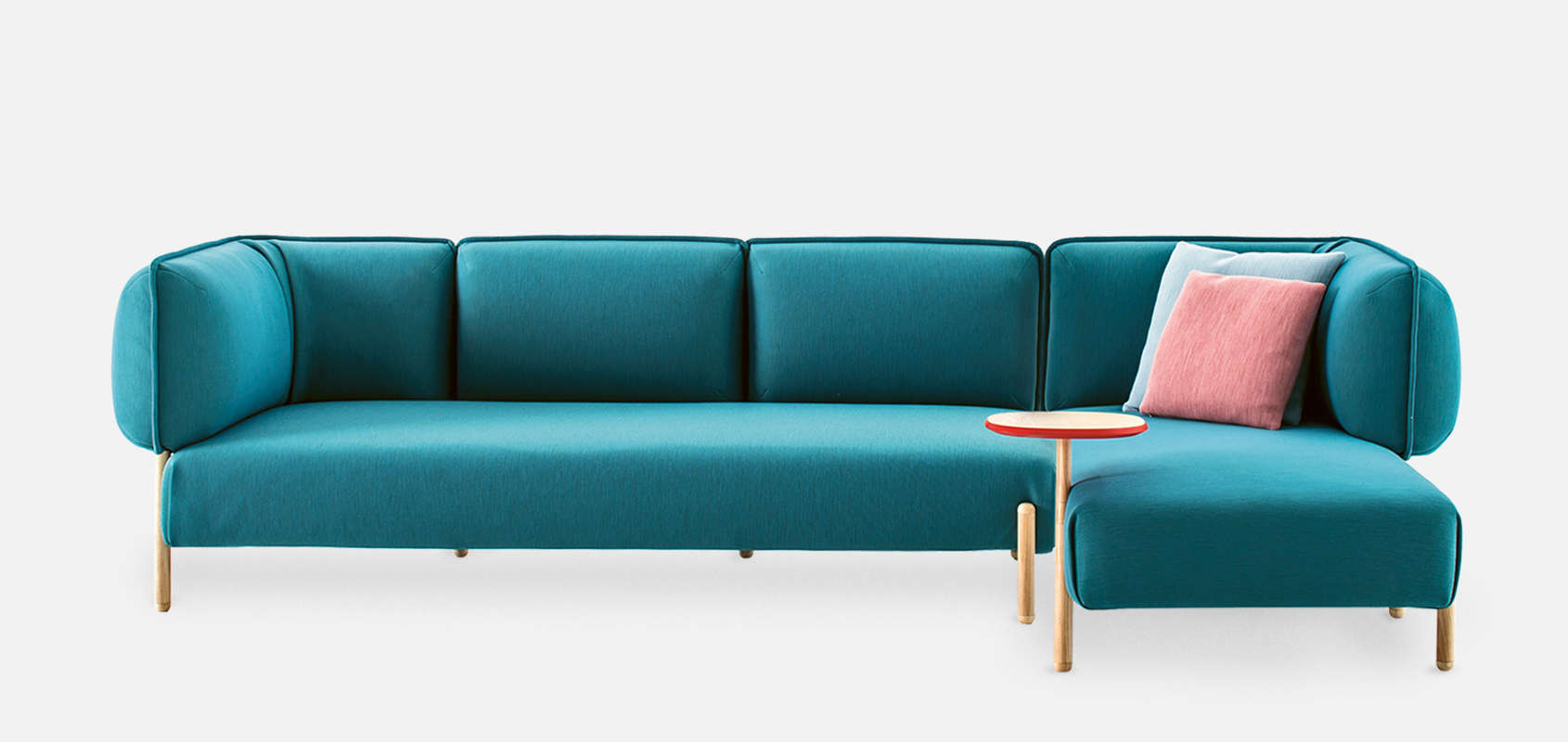 Tender Sofa With Chaise