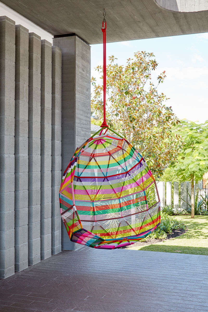 Tropicalia Hanging Chair by Patricia Urquiola for Moroso / Residential /  Mobilia